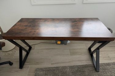 Beautiful 55" Rustic Industrial Office Desk – Great Condition!