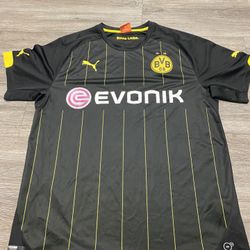 2014-2015 Borussia Dortmund Away Shirt. Puma. Men’s Size Large.