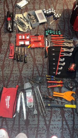 Large Mixed Hand Tool Lot