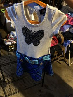 Girls dress
