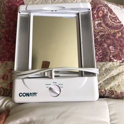 Conair Light Mirror