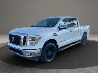 2017 Nissan Titan Crew Cab