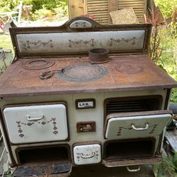 Haren Wood Cook Stove Porcelain And Chrome $250