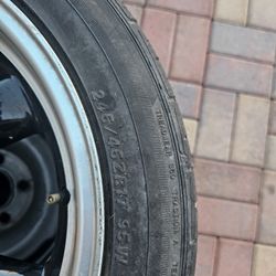 Rim And Tire For Ford Mustang