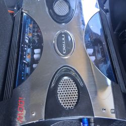 15" Subwoofer And Amp Works Good Hits Hard 