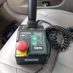 Genie scissor lift control