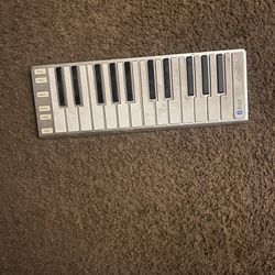 Bluetooth MIDI Keyboard
