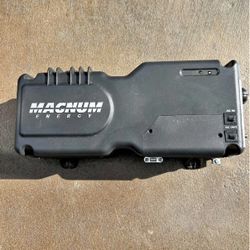 Magnum Energy, MM1212-U, 1200 Watt, 12V Inverter/70 Amp PFC Charger.