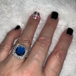 NWT Sterling Blue Sterling Sapphire Crystal w/Rhinestone Accents, size 8 