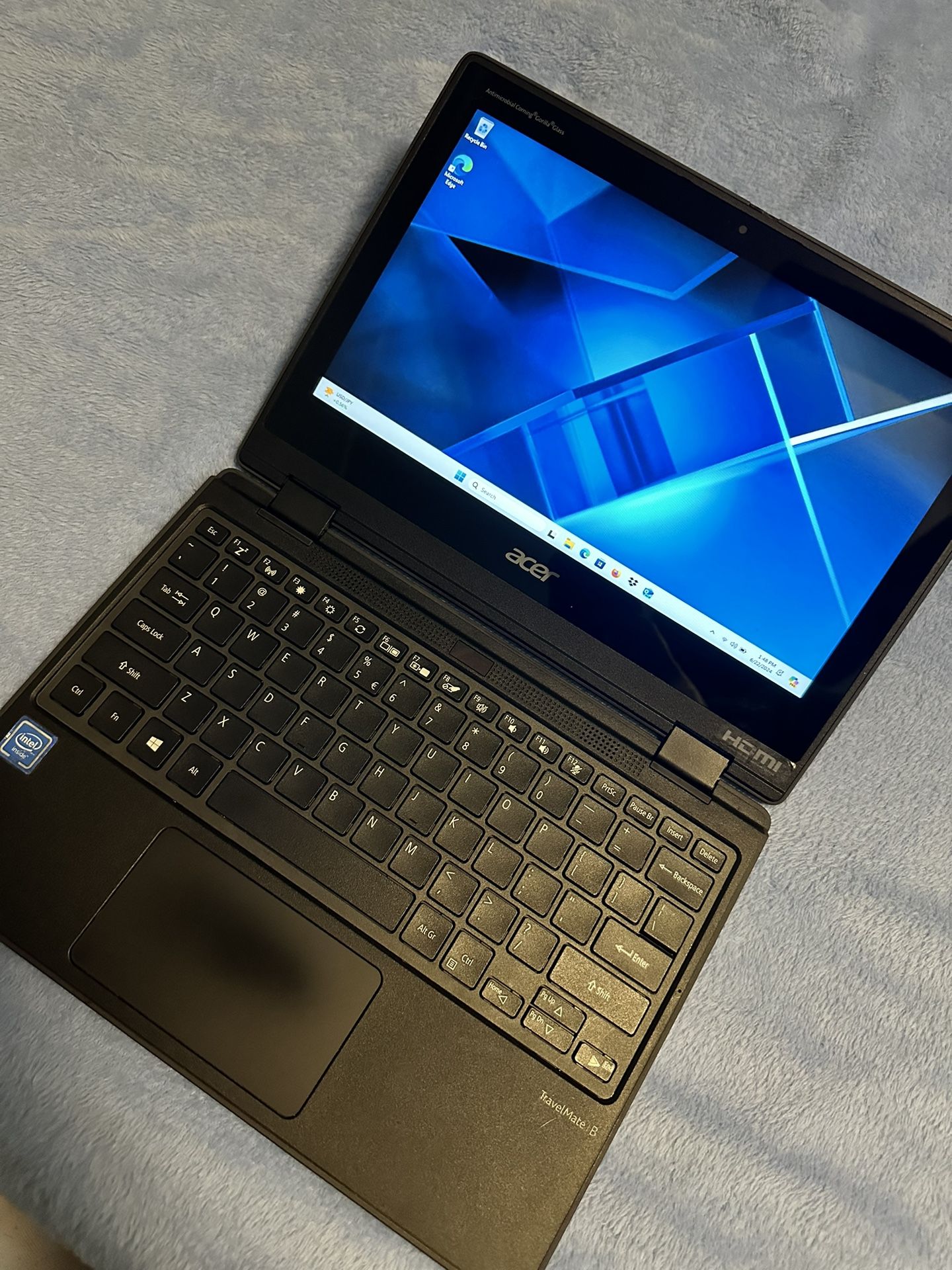 Acer Laptop Travel mate