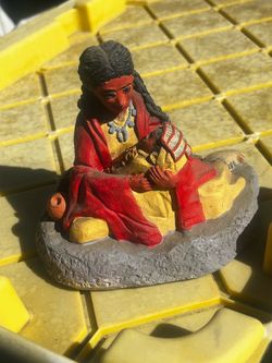 Vintage Native American Woman and Baby Statue - Southwestern Decor