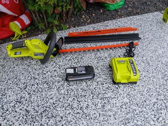 Hedge trimmer Ryobi 40v battery and charger