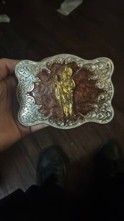 Belt buckle