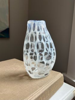 Small Vintage Abstract Accent Vase ( H6” ) firm on price