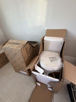Icera Malibu II One-Piece Toilets – Round-Front – $500 for Both – New/Unused – 2 Available