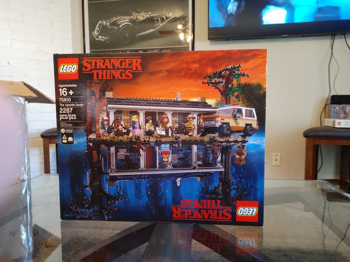 Lego 75810 The Upside Down