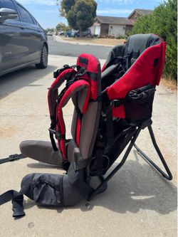 ClevrPlus Child Carrier Hiking Backpack with Sun/Rain Cover – Good Condition