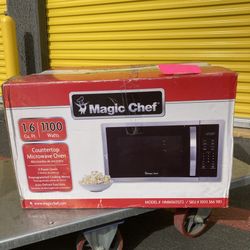 New Open Box Microwave.  See Photos For Mor Information 