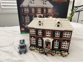 Lego home alone house