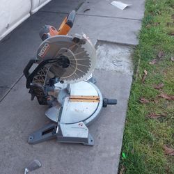 RIDGID Miter 12in Saw