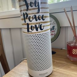 Amazon Echo Alexa White And Gold Bluetooth Smart Speaker