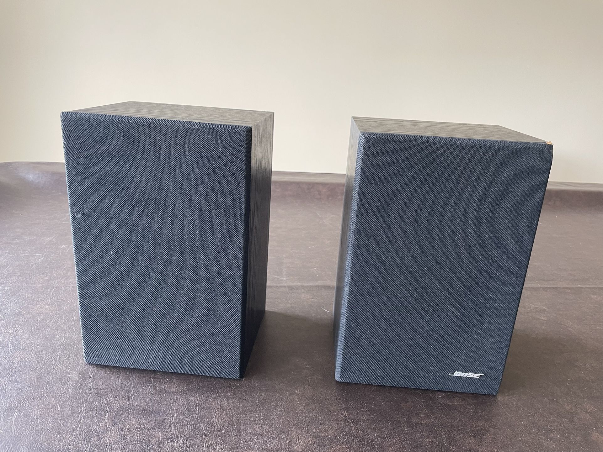 Bose Model 21 Bookshelf Speakers- Sound Great
