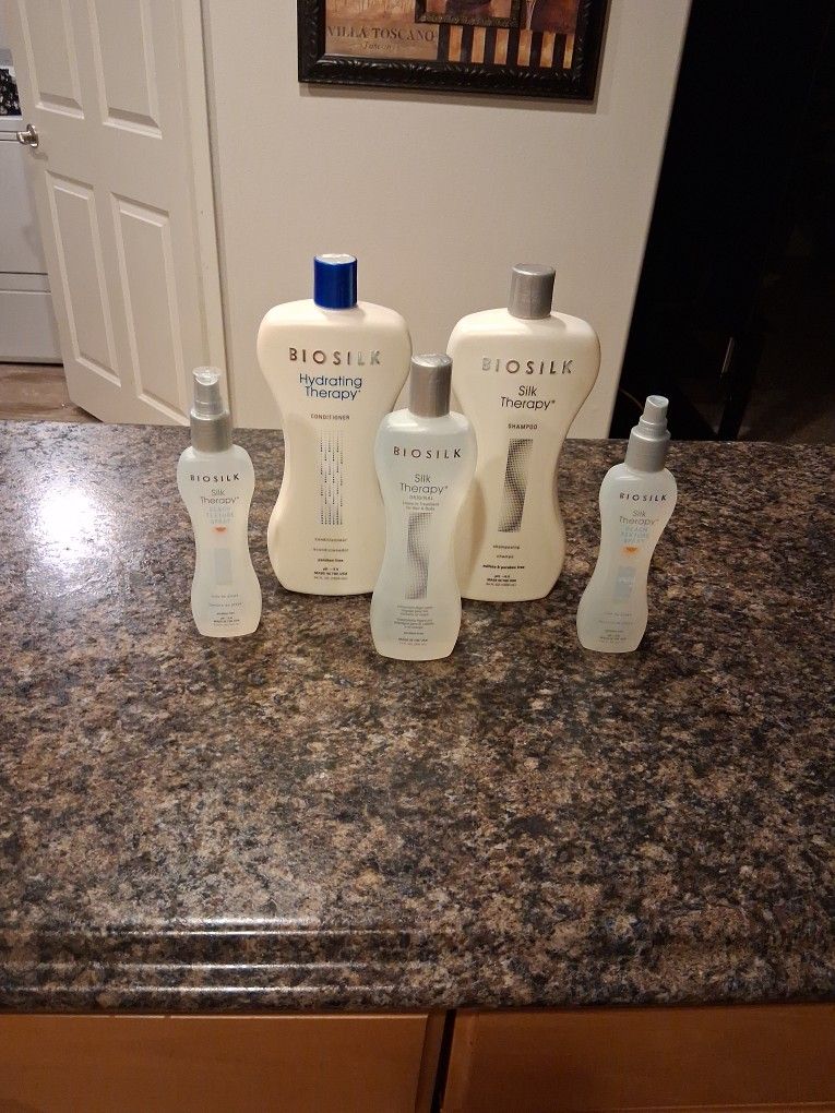 Everything MUST Go BUNDLE TAKE All For$40