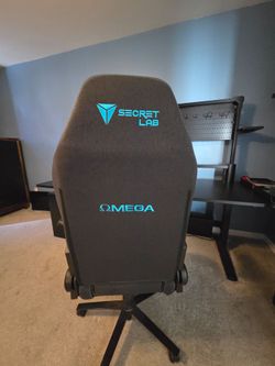 Secretlab Omega Gaming Chair