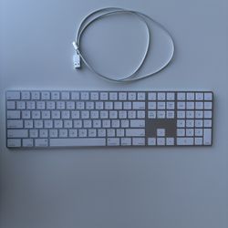 Apple Magic Keyboard with Numeric Keypad- A1843- Used, Clean- US English