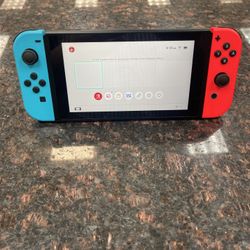 Nintendo Switch 