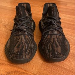 YEEZY 350s