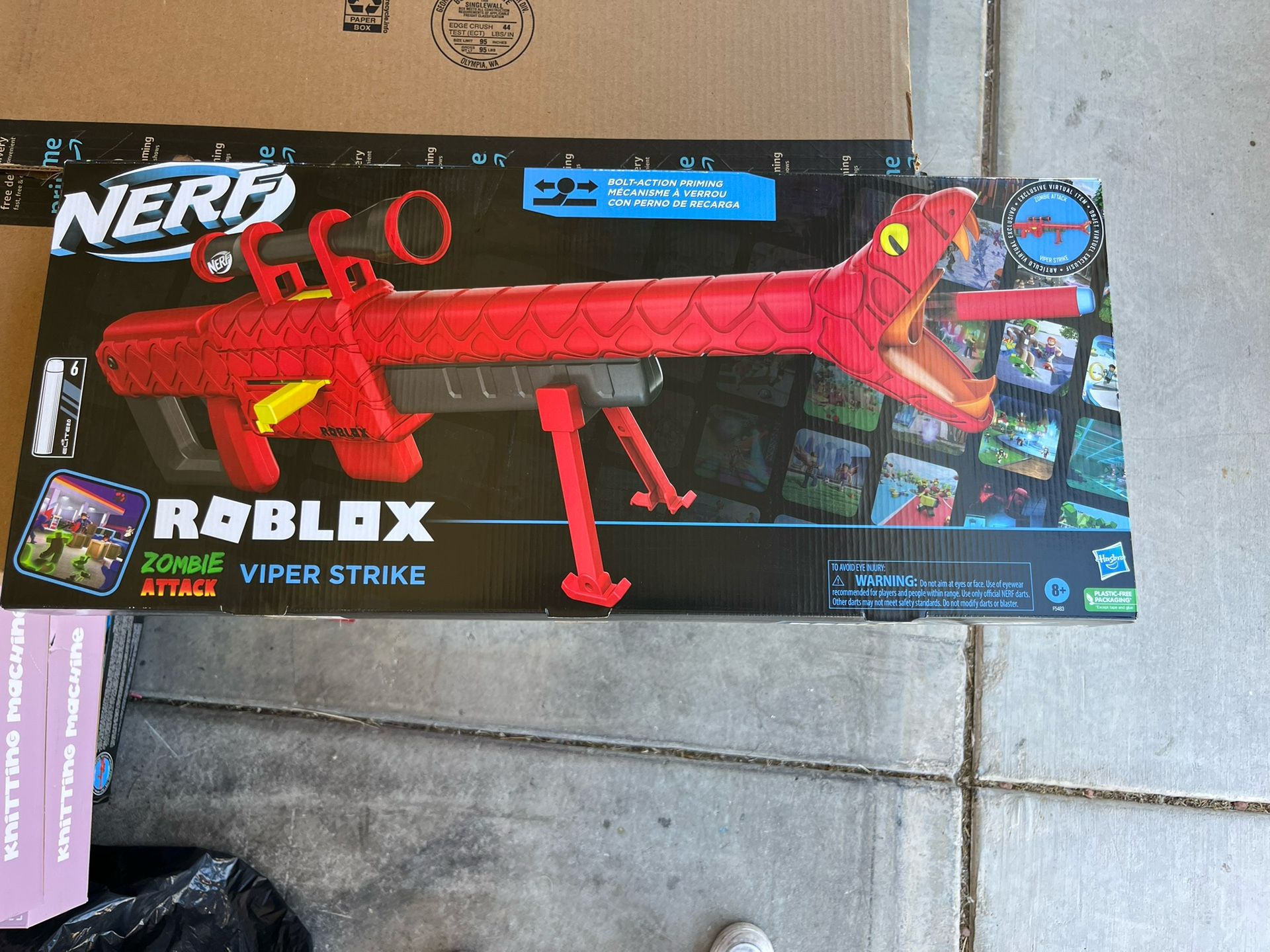 Nerf Roblox Viper Strike Blaster - Red and Black