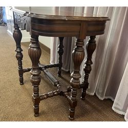 Antique accent table carved details and turned legs. Victorian 6 leg side table. Vintage end table