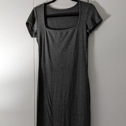 Short Sleeve Dress With Slit 