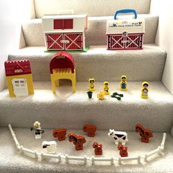 Vintage Fisher Price Farm Barn With Accessories And Carrying Case ($40 For All)