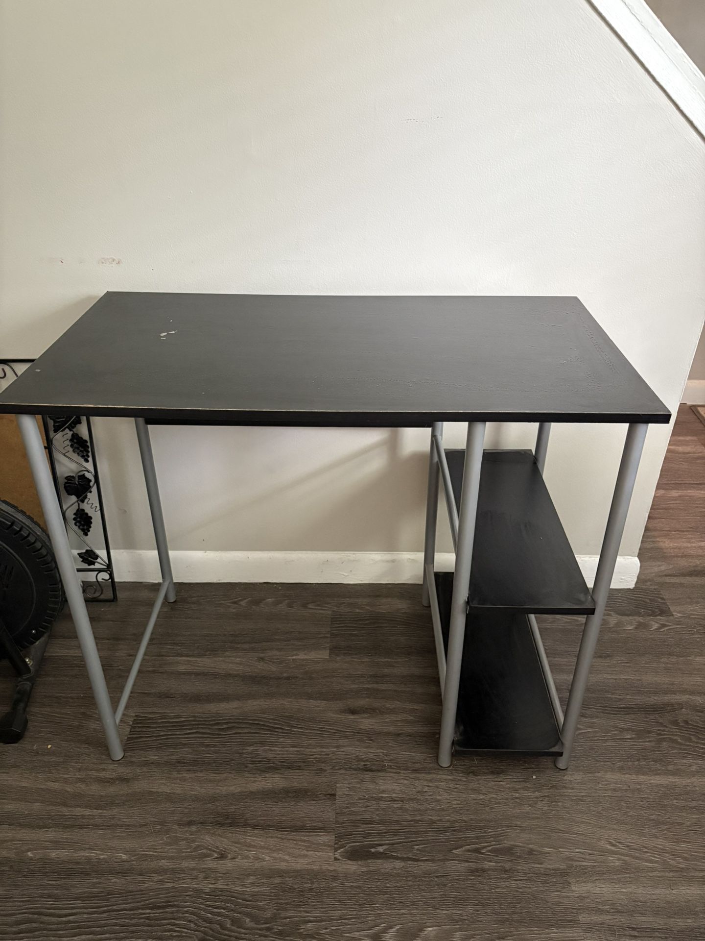 Free Desk