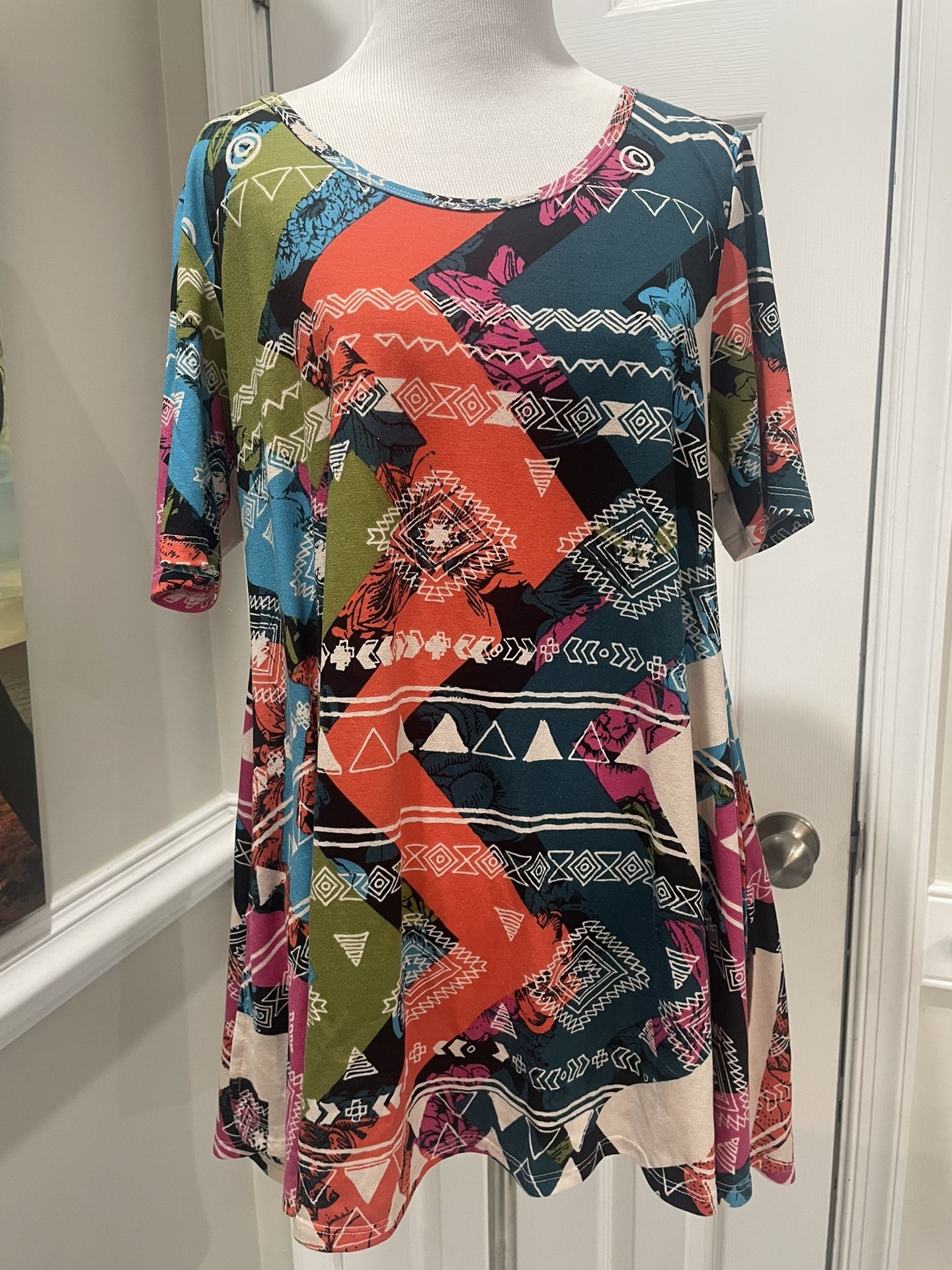 Colorful Lularoe shirt