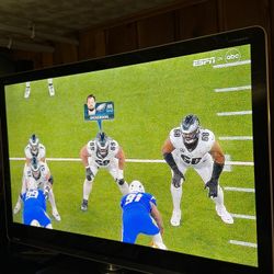 Sharp AQUOS LC-60LE810UN