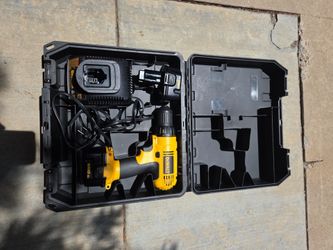 Dewalt 12v screw gun or drill