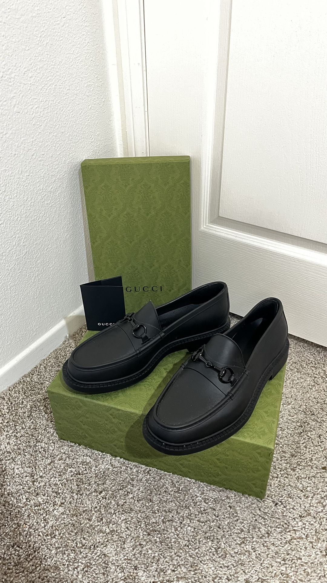 Gucci Men Leather Loafers