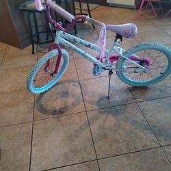 Girls Bike 
