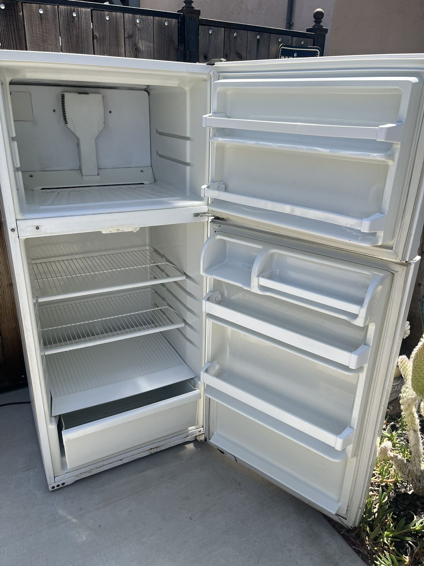 Whirlpool Refrigerator