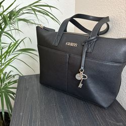 GUESS Azulena Extra-Large Glam Bag
