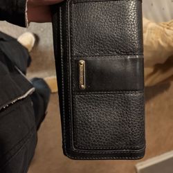 BURBERRY  long wallet bi fold 