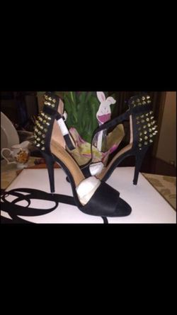 Womens Nine West heels 5.5