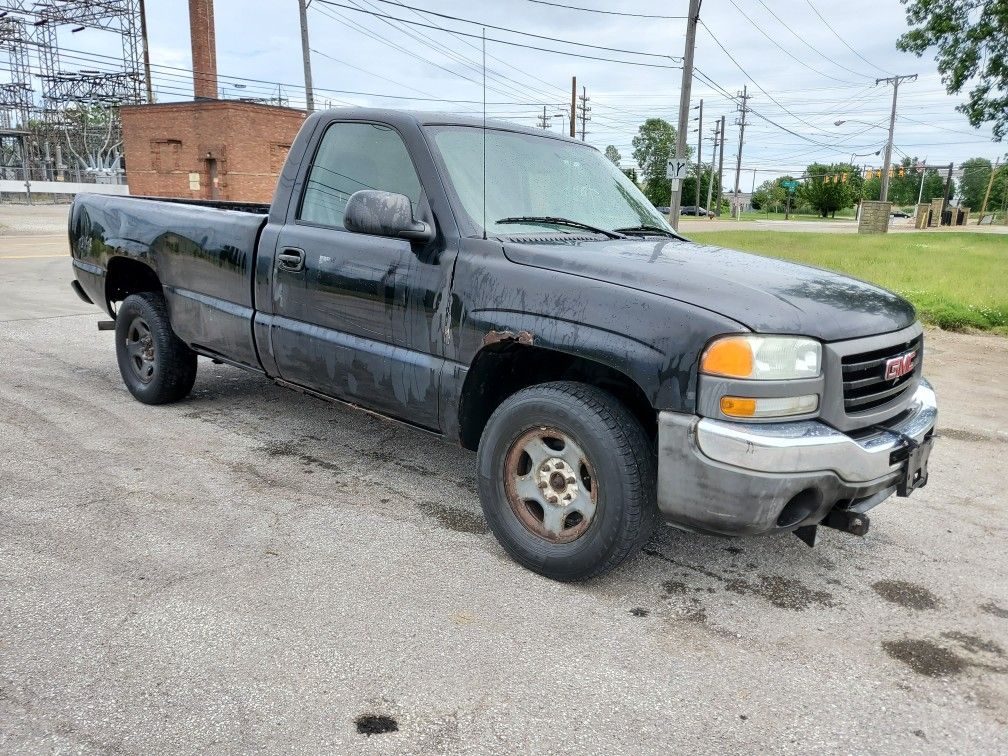 2004 GMC Sierra 1500