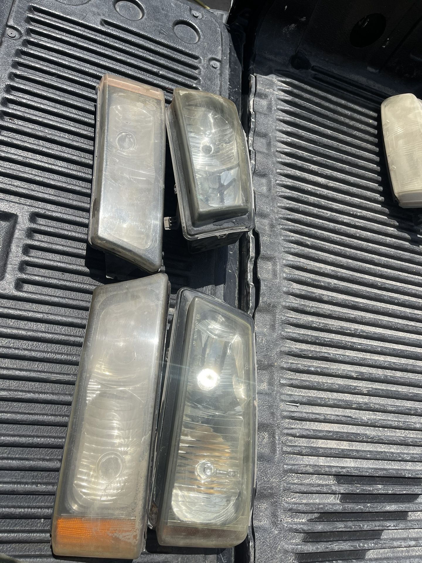 06 silverado headlights