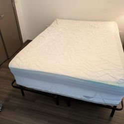 Selling Queen Mattress-Pick Up Only