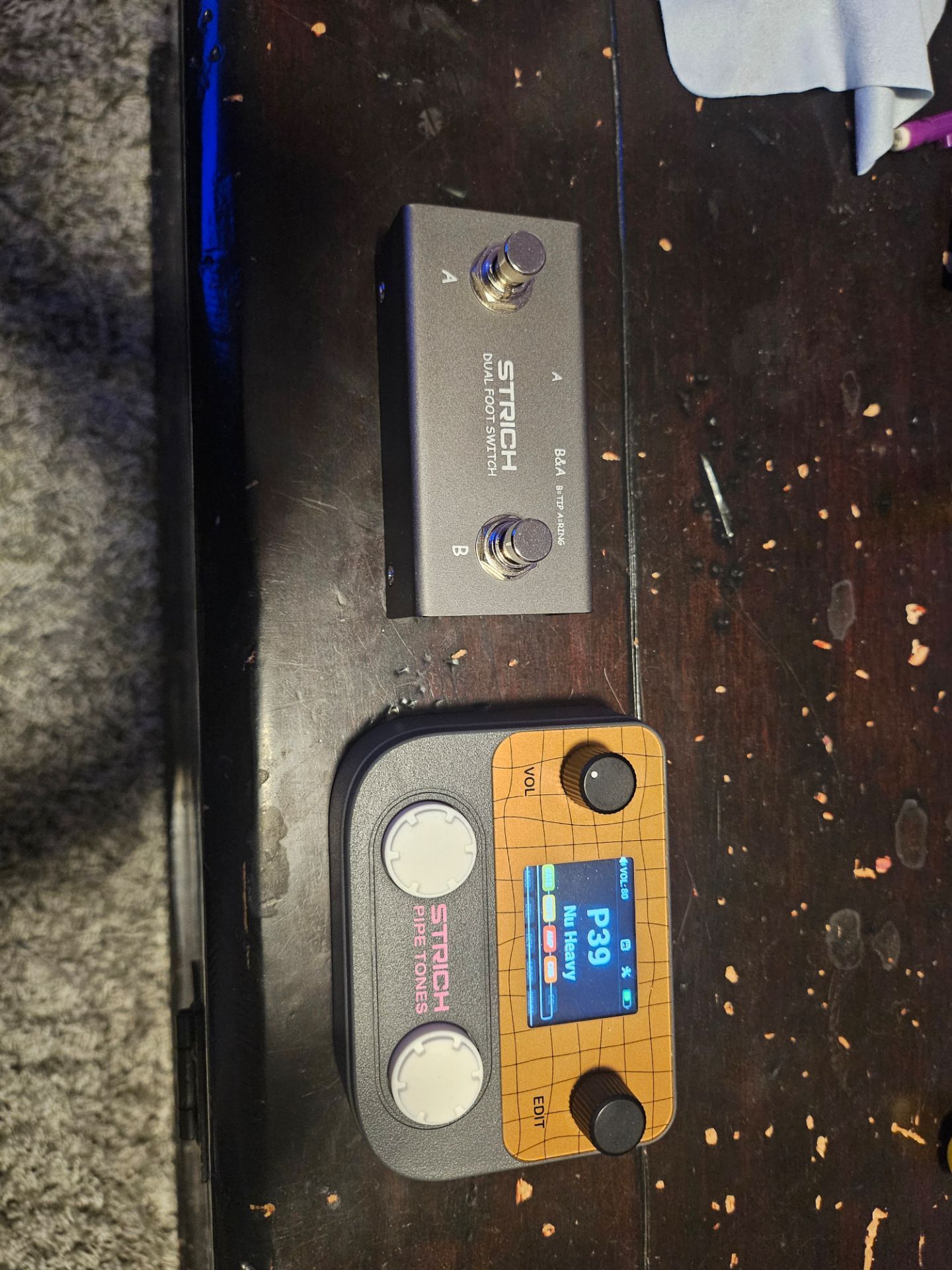 Strich pipe tones Guitar effects processor pedal