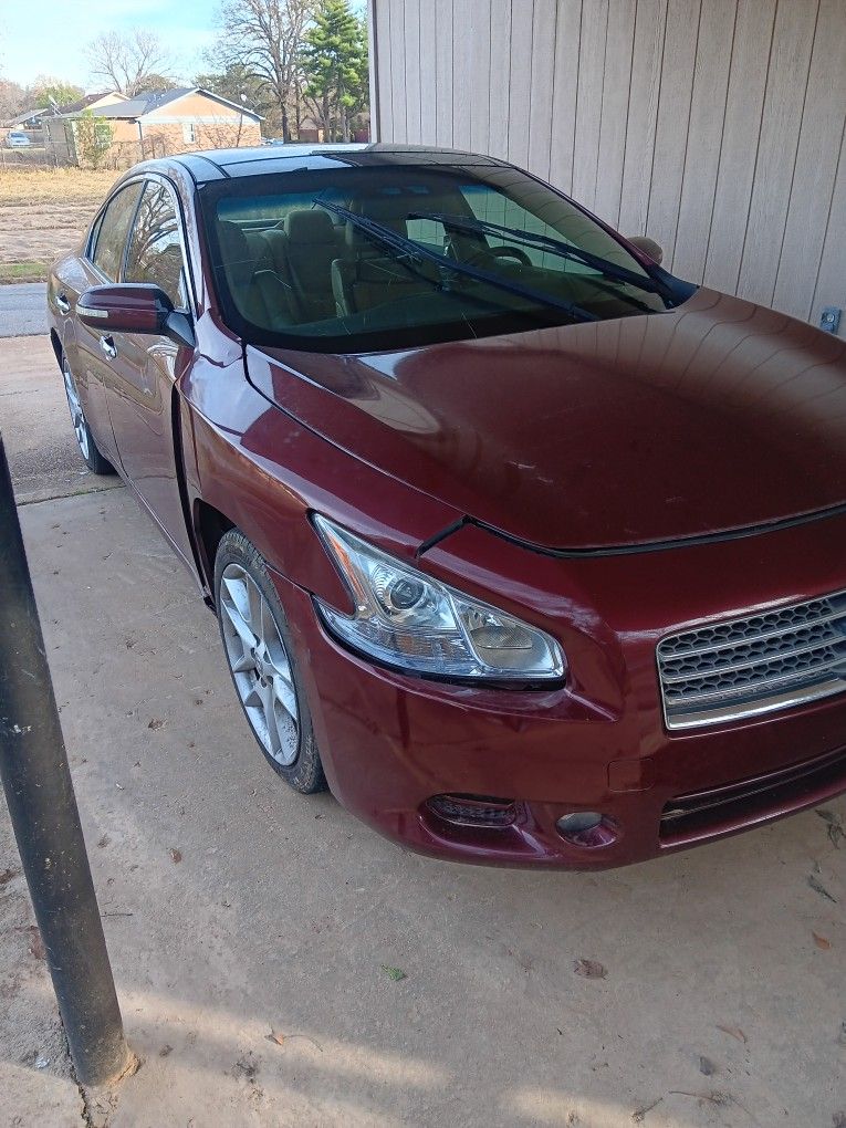 2010 Nissan Maxima